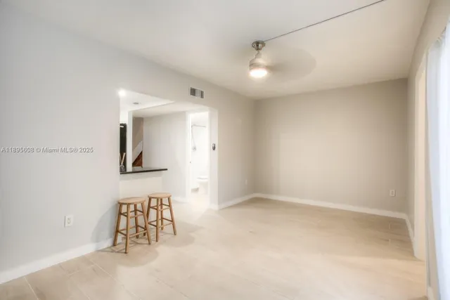 $295,000 | 14329 Memorial Highway, Unit 7K, Miami, FL 33161