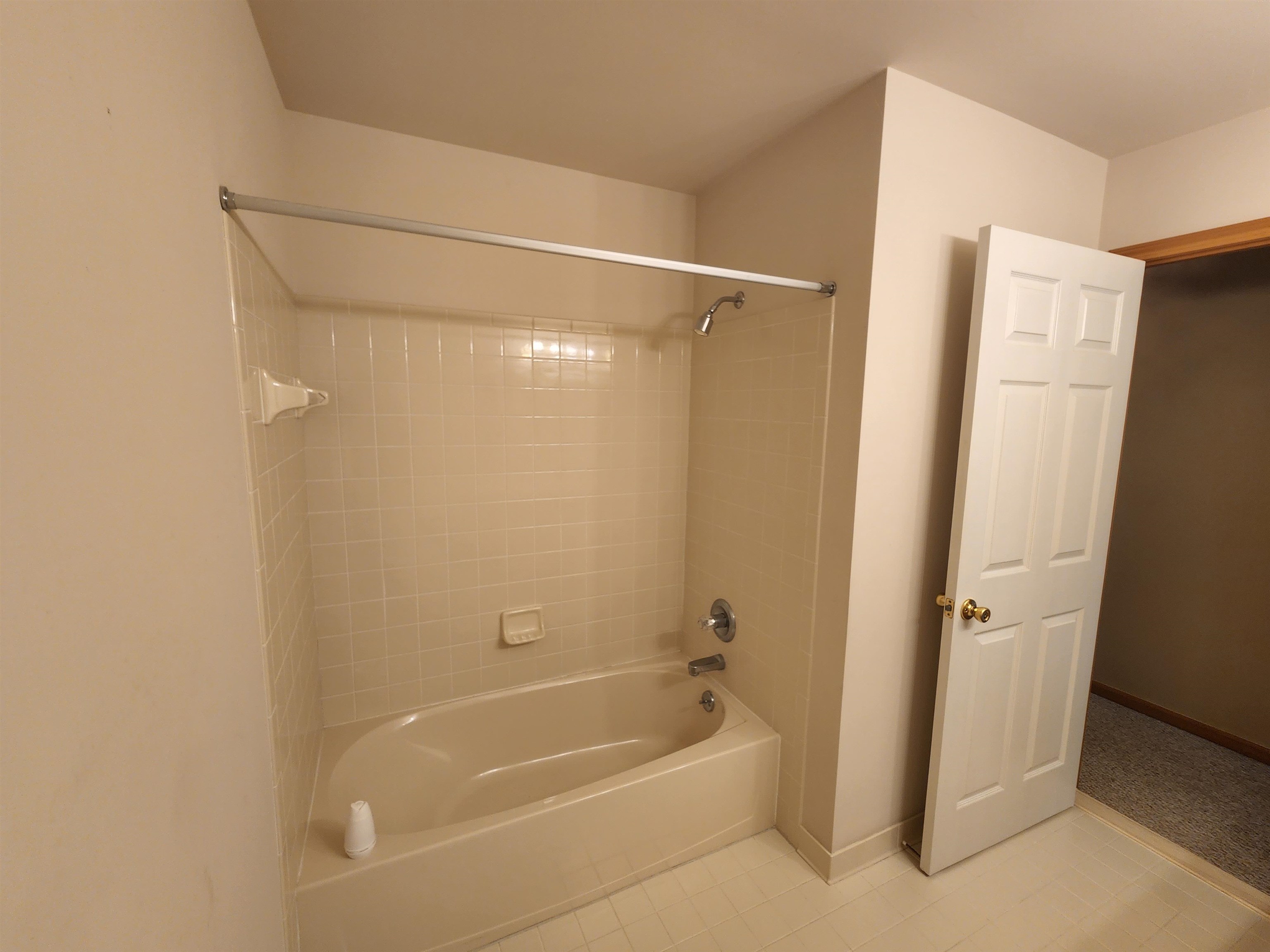 488 Harvard Drive Romeo, MI 48065 - Photo 14 of 19 50088671-13.JPG