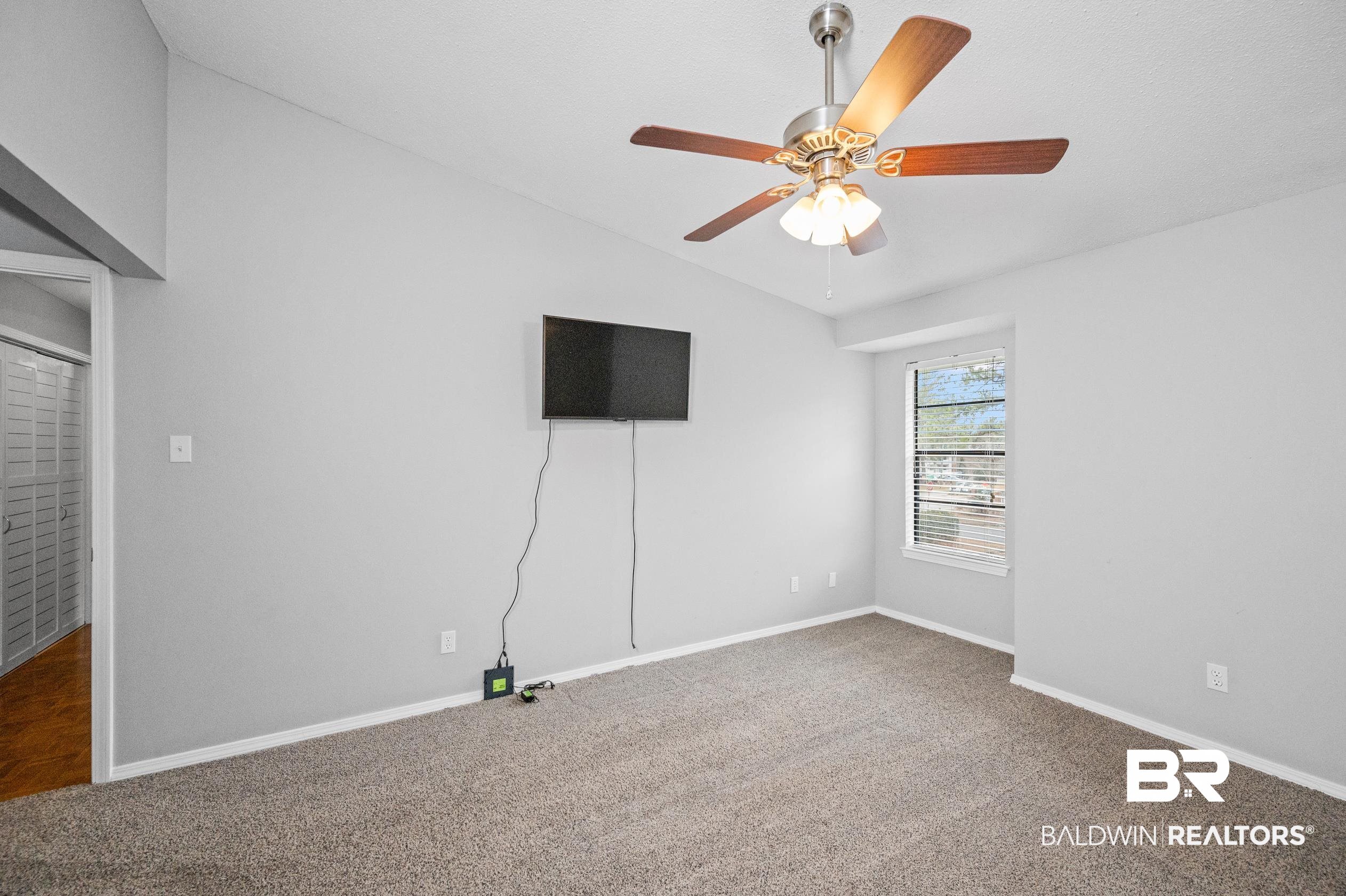 6040 Grelot Road, Unit 201 Mobile, AL 36609 - Photo 12 of 21