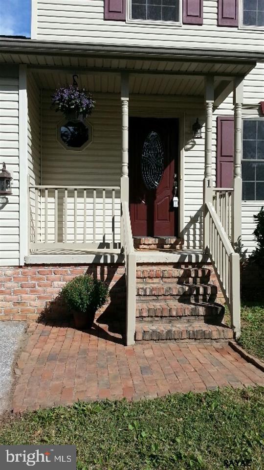 1 Valley Road Jacobus, PA 17407 - Photo 4 of 30 Gallery Image 4