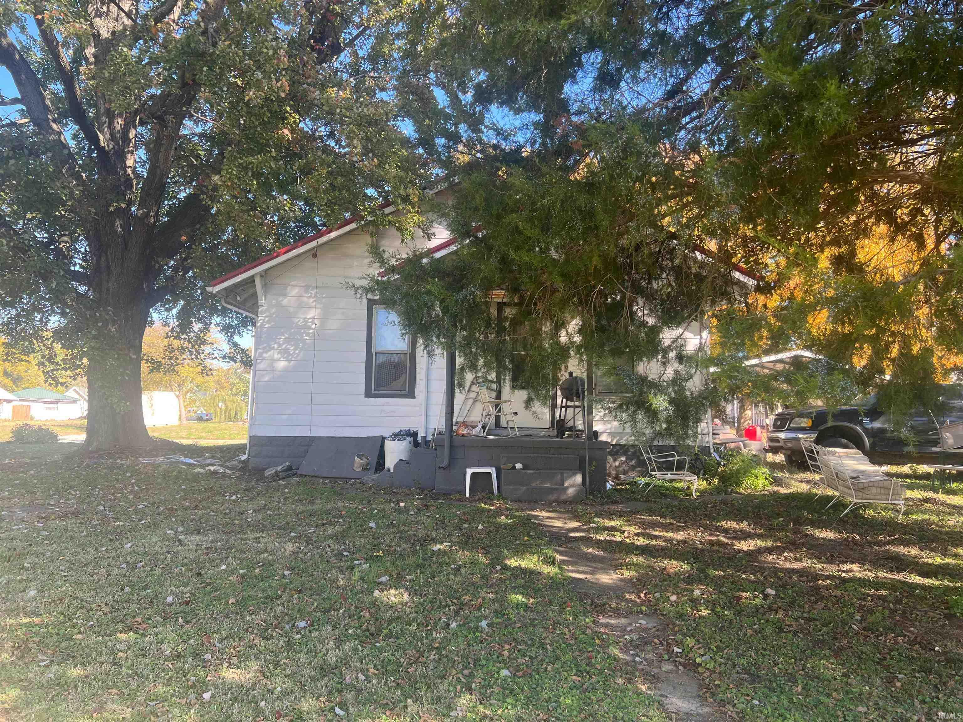 5 Happy Street Freelandville, IN 47535 - Photo 1 of 9