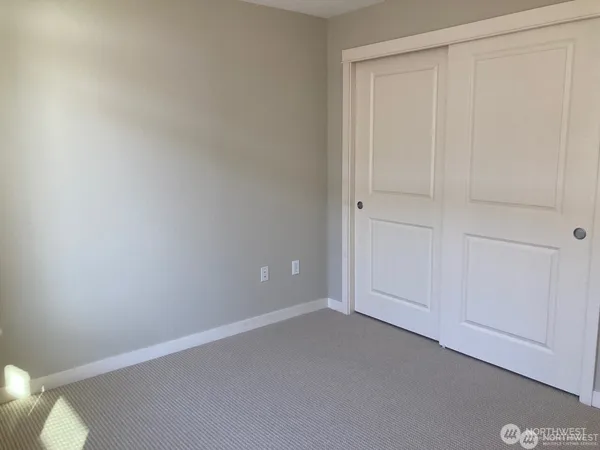 $2,200 | 180 Harbor Square Loop Northeast, Unit B318, Bainbridge Island, WA 98110