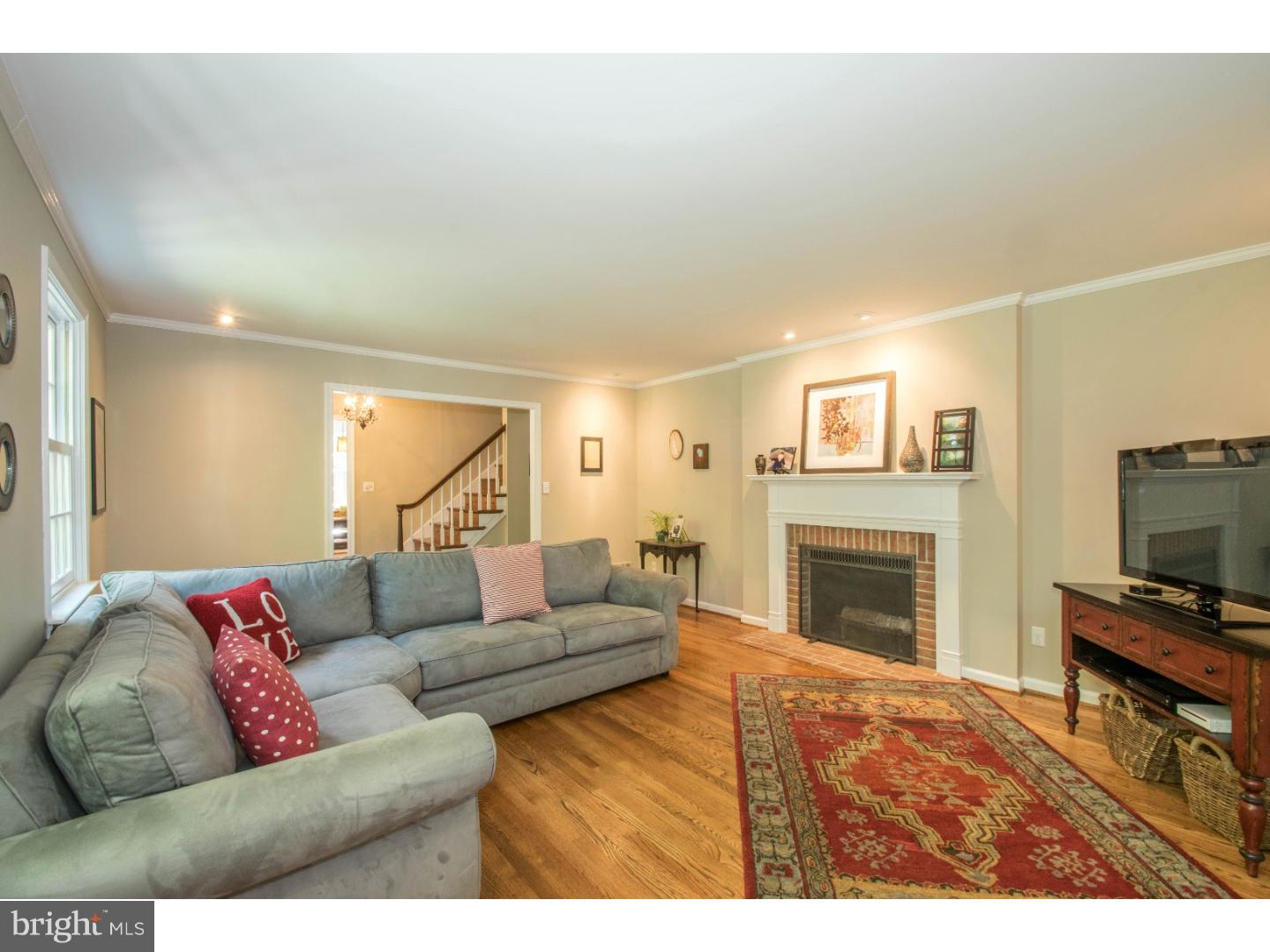 340 Hampton Road Wilmington, DE 19803 - Photo 3 of 25 Gallery Image 3