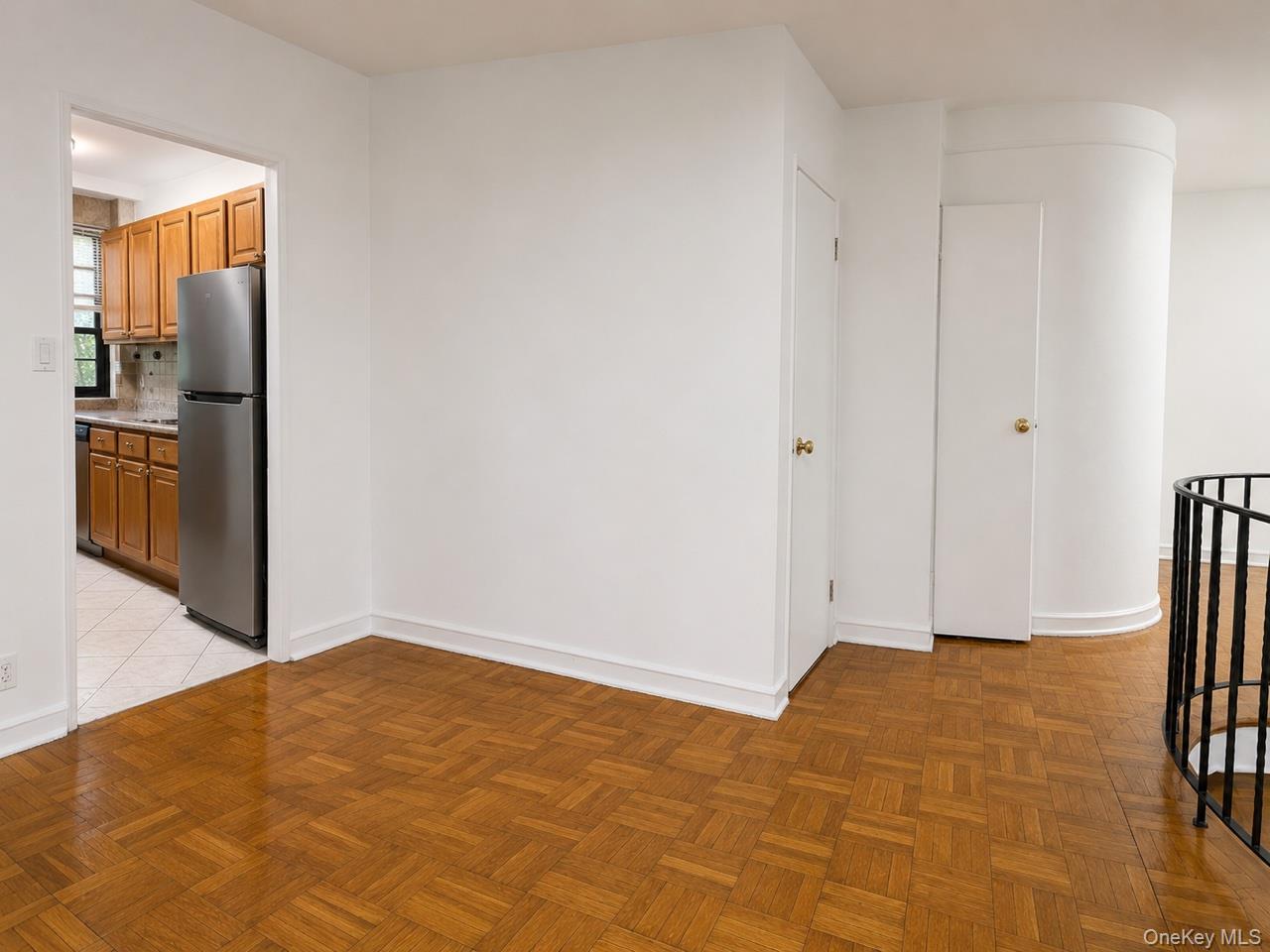 98-25 64th Road, Unit 1H Queens, NY 11374 - Photo 3 of 10
