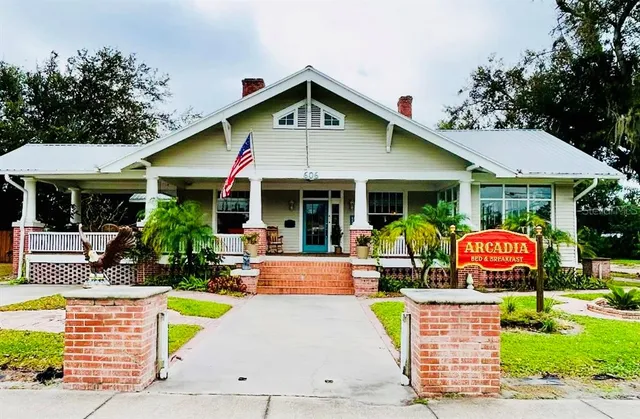 $650,000 | 606 East Oak Street, Arcadia, FL 34266