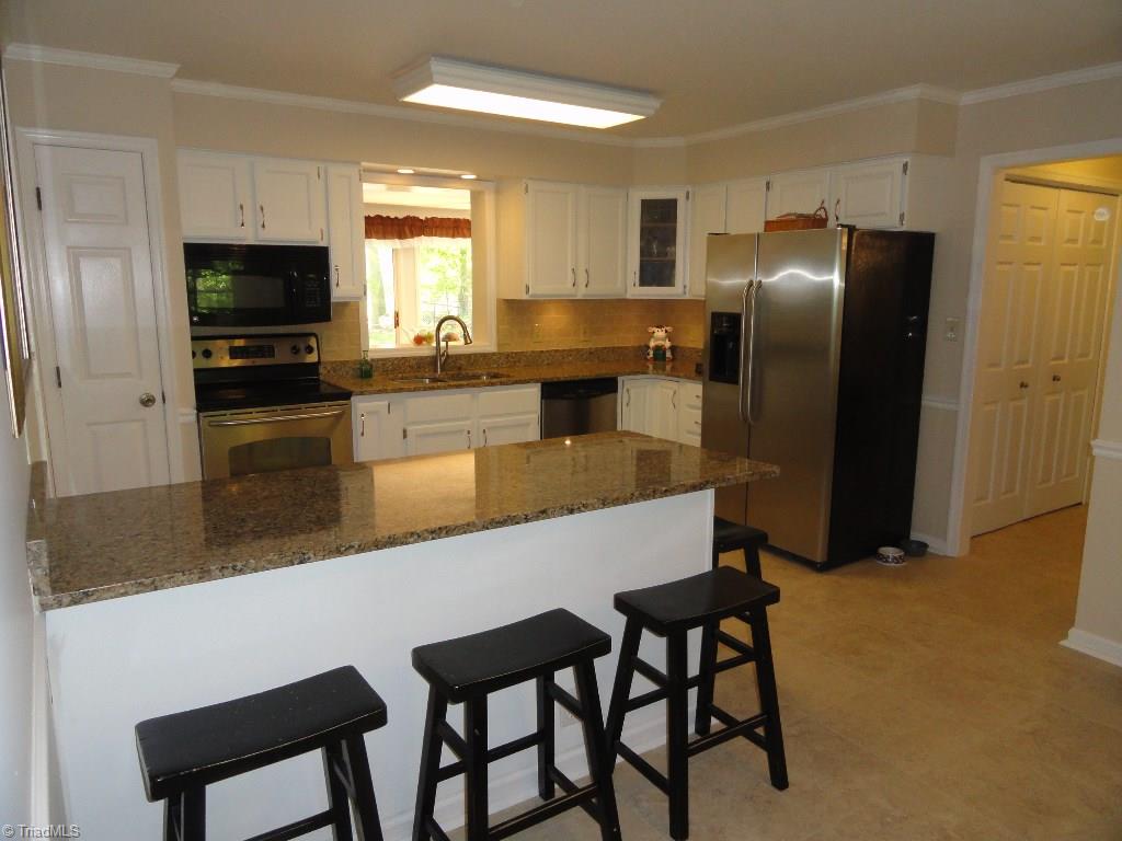 7535 Dubach Road Summerfield, NC 27358 - Photo 3 of 22