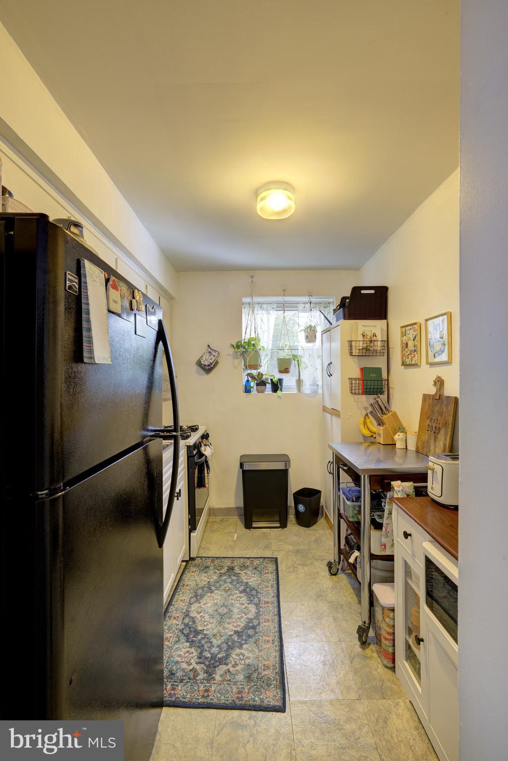 32 Windsor Road Glenside, PA 19038 - Photo 5 of 10 Galley Kitchen