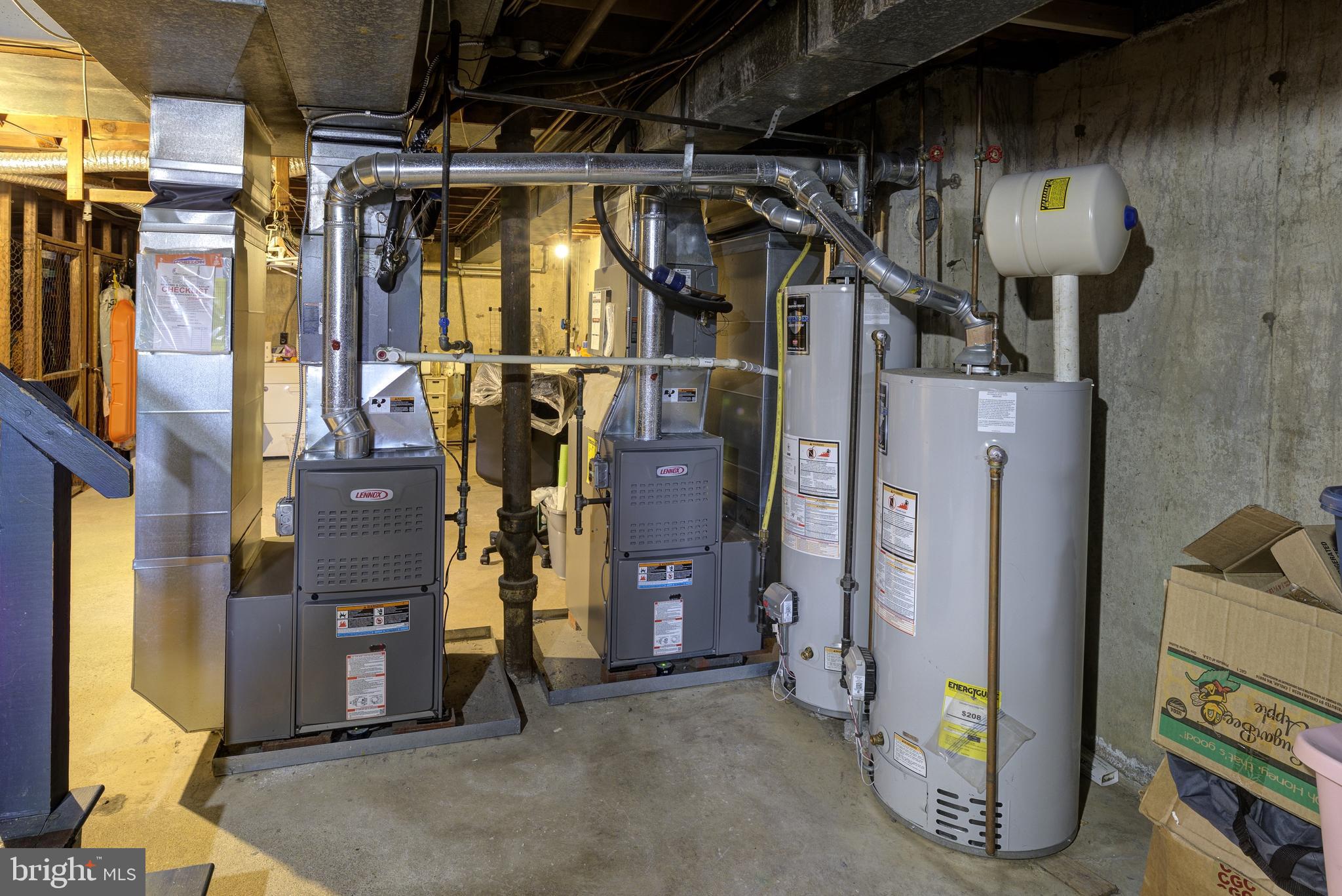 32 Windsor Road Glenside, PA 19038 - Photo 9 of 10 Gas Heaters and Water Heaters