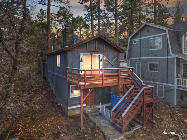 $240,000 | 245 Vista Avenue, Sugarloaf, CA 92386