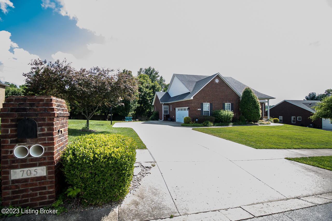 705 Freeman Lake Road Elizabethtown, KY 42701 - Photo 6 of 84 7H9A4851