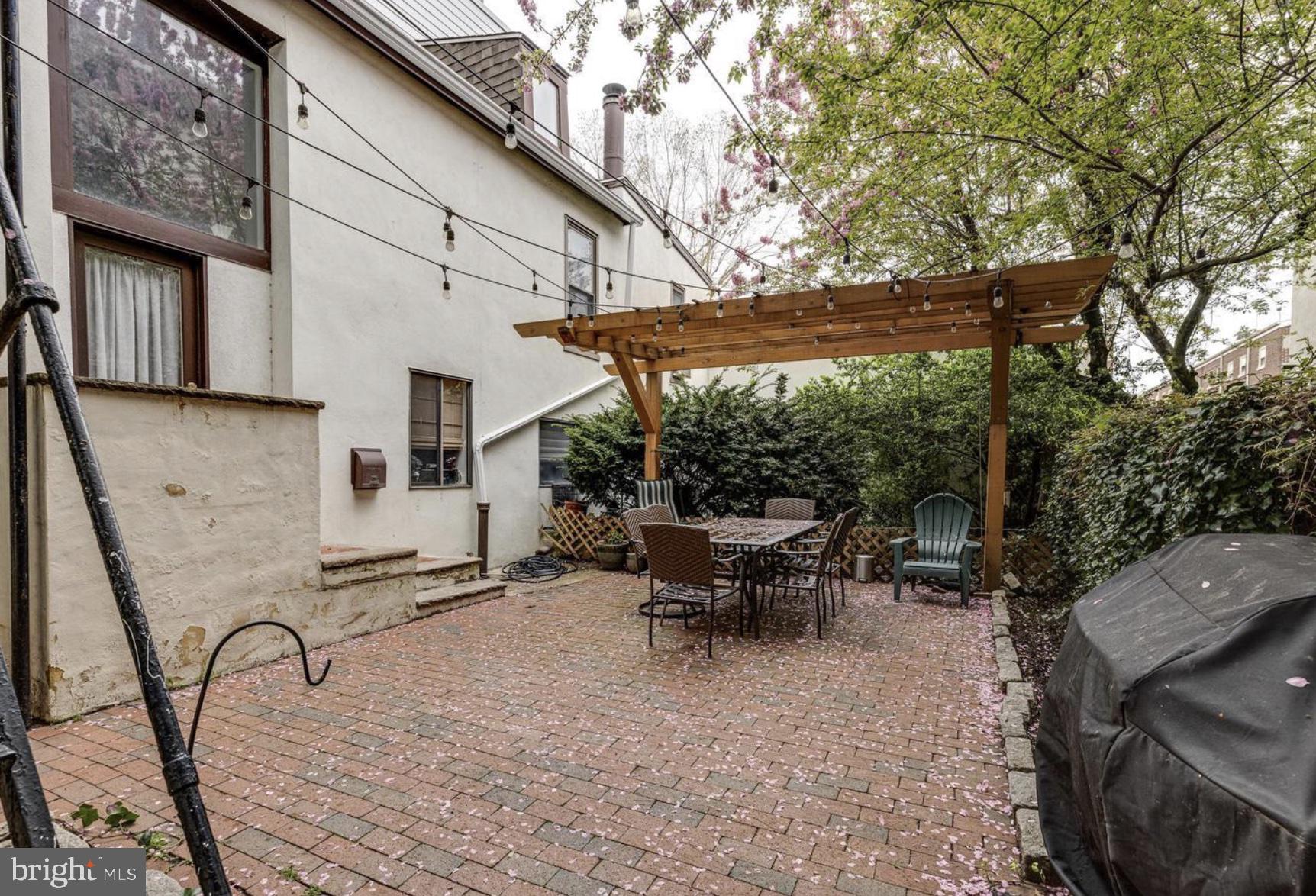 765 South 2nd Street, Unit G Philadelphia, PA 19147 - Photo 29 of 31 a view of outdoor space yard and patio