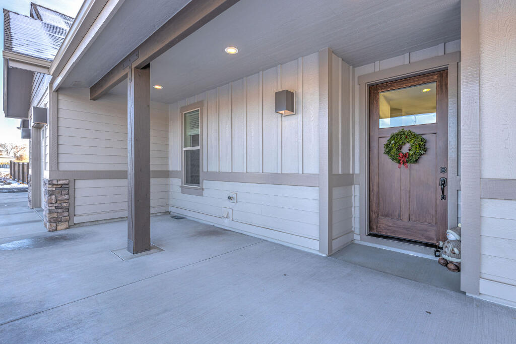 344 Northwest Saddle Ridge Loop Prineville, OR 97754 - Photo 22 of 64 20