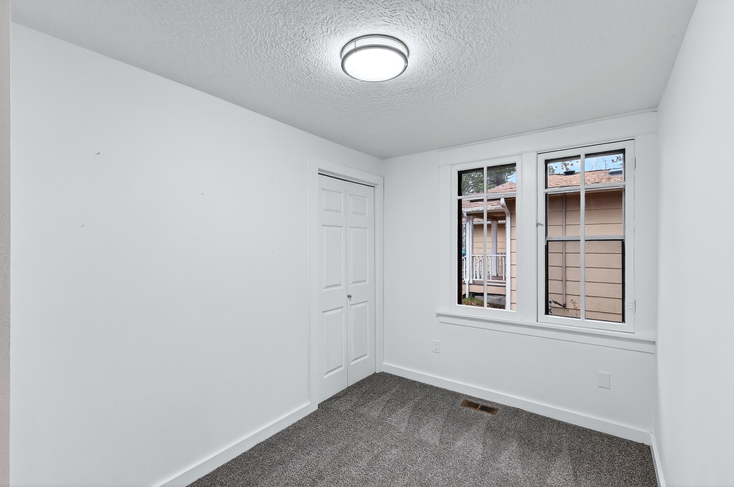 10706 North Nelson Road Spokane, WA 99218 - Photo 19 of 40