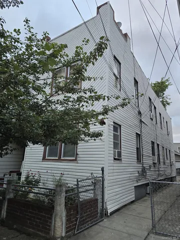 $999,000 | 109-13 127th Street | South Ozone Park