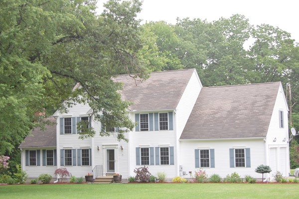 99 Barker Hill Road Townsend, MA 01469 - Photo 1 of 18 Gallery Image 1