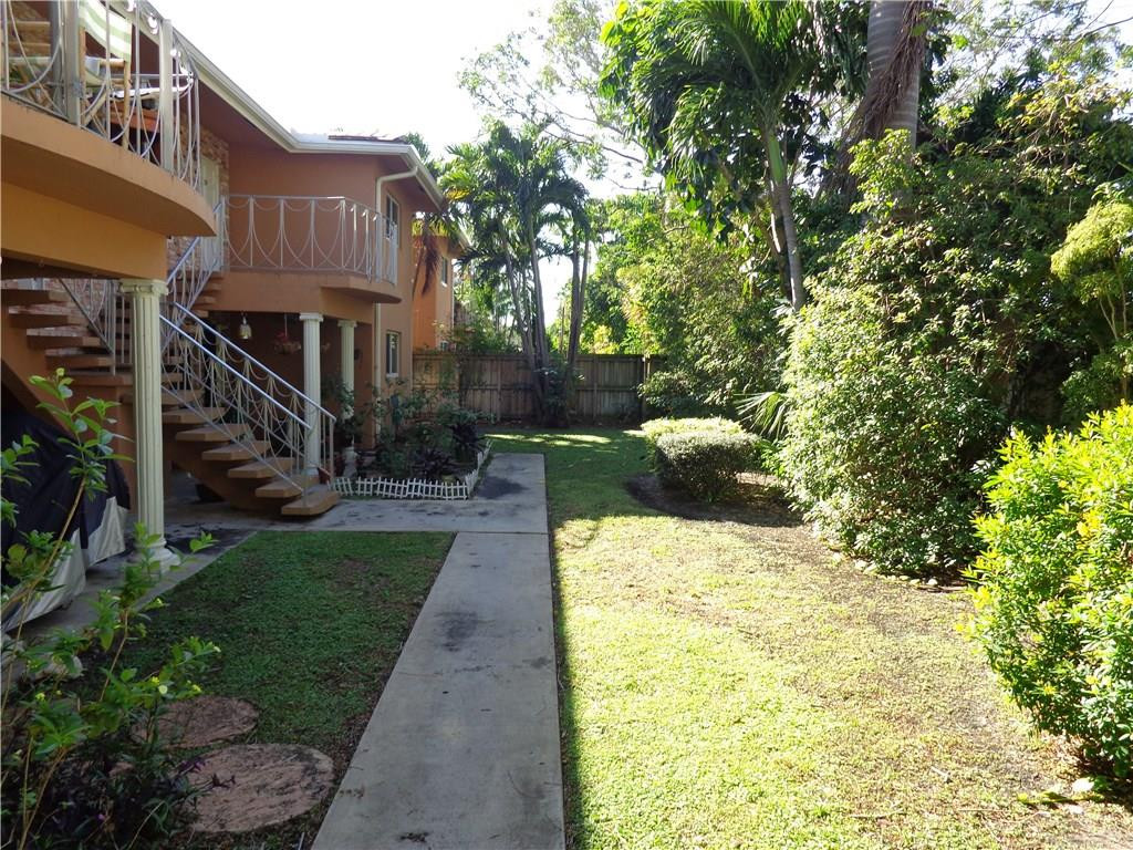 1900 Northeast 29th Street Lighthouse Point, FL 33064 - Photo 12 of 20 Photo 12