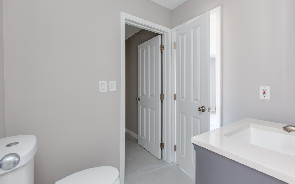 107 Franklin St Extension, Unit 4 Derry, NH 03038 - Photo 16 of 29 Gallery Image 16