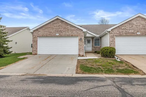 $380,000 | 631 Cardinal Way, Sun Prairie, WI 53590