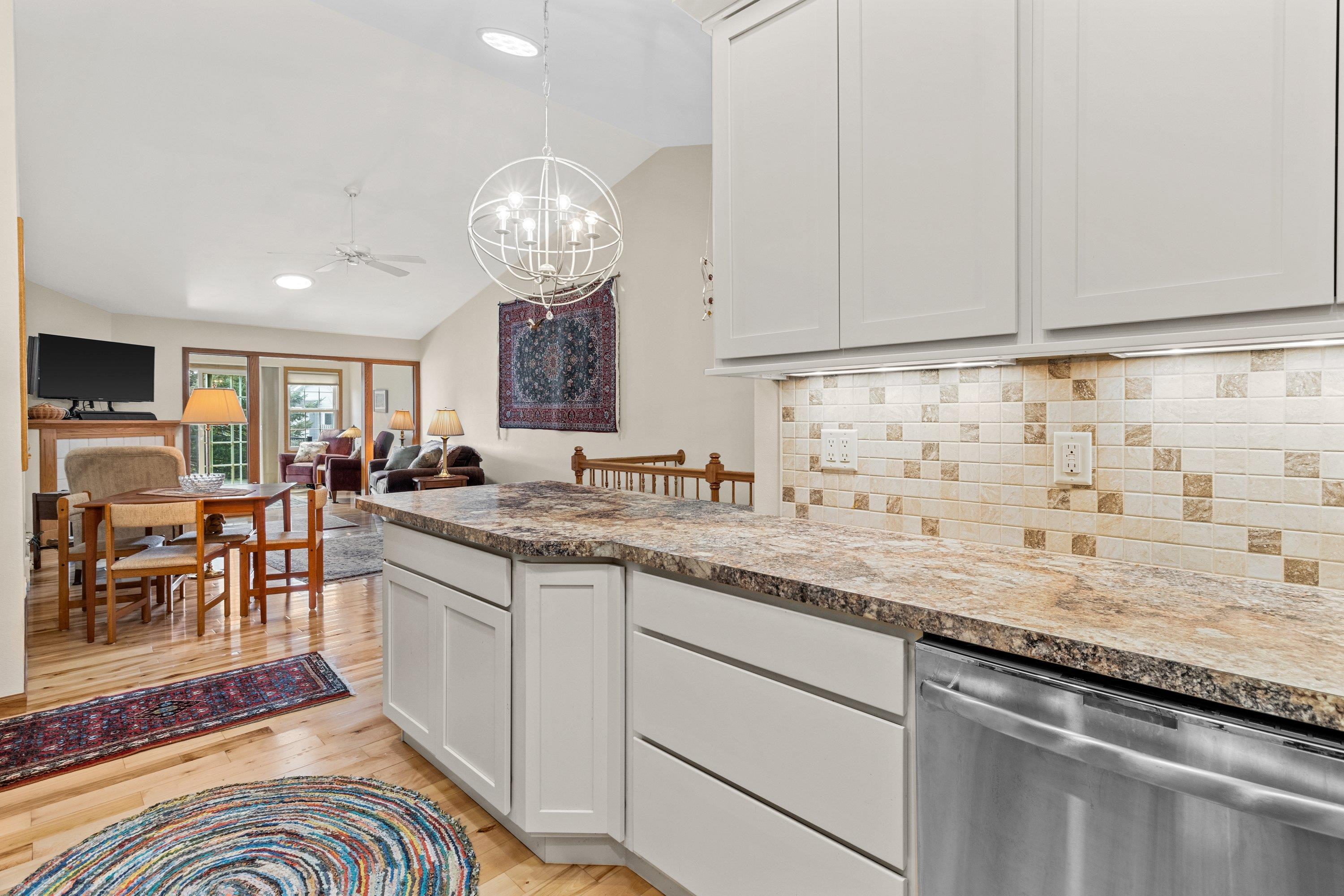 631 Cardinal Way Sun Prairie, WI 53590 - Photo 11 of 30