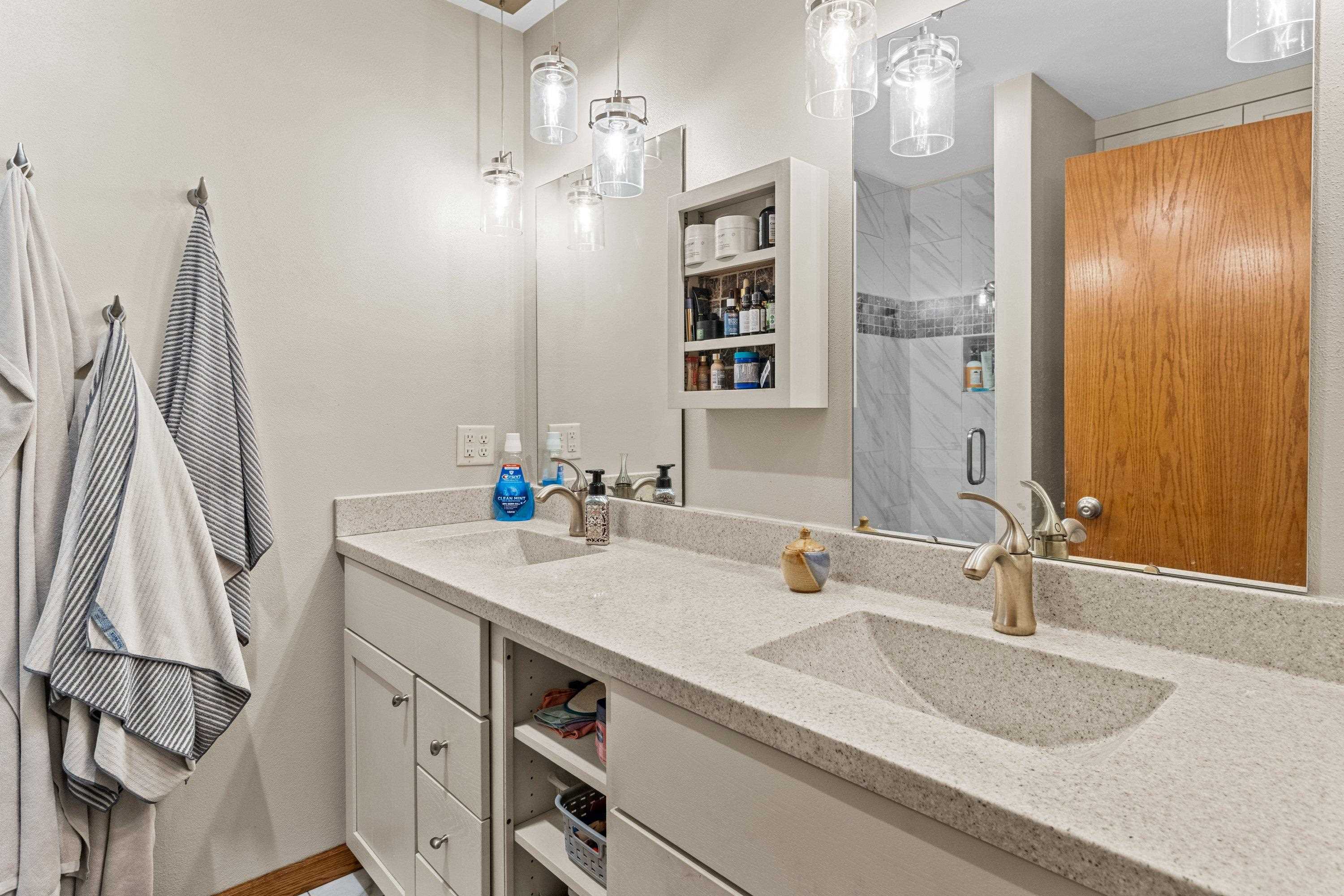 631 Cardinal Way Sun Prairie, WI 53590 - Photo 15 of 30