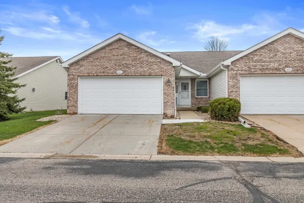 $380,000 | 631 Cardinal Way, Sun Prairie, WI 53590