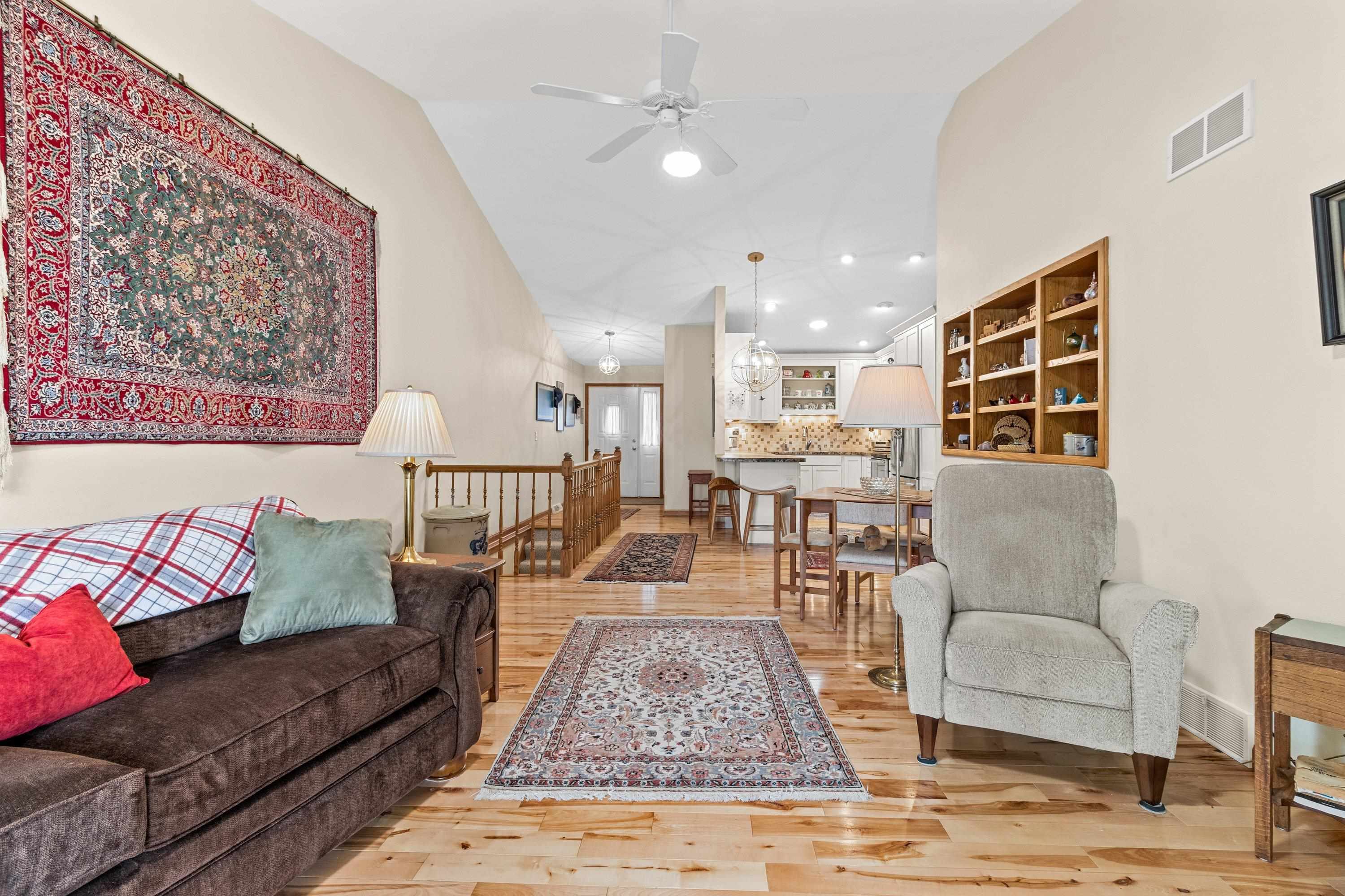 631 Cardinal Way Sun Prairie, WI 53590 - Photo 6 of 30