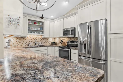 $380,000 | 631 Cardinal Way, Sun Prairie, WI 53590