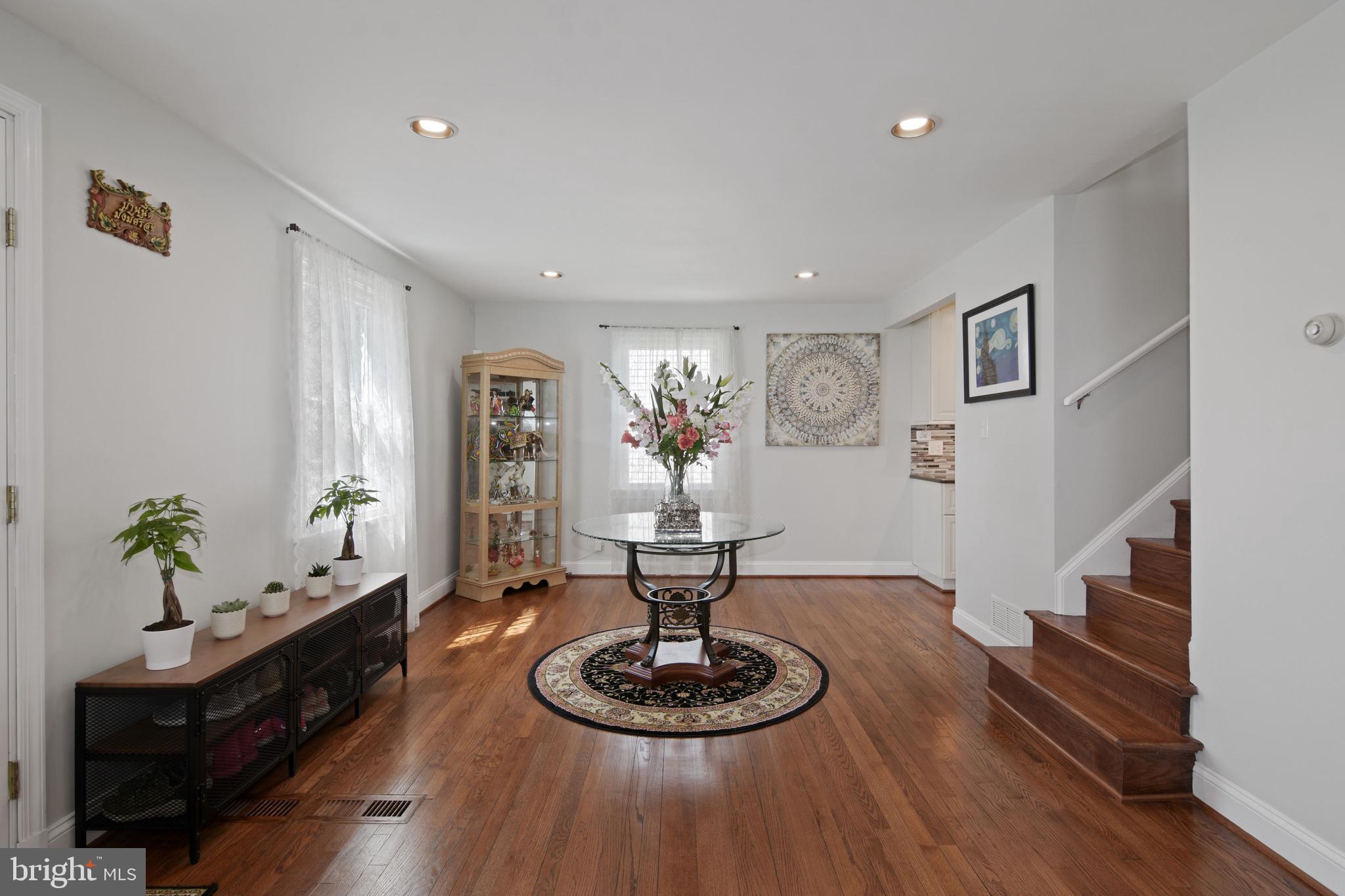 1505 Rita Road Baltimore, MD 21222 - Photo 5 of 50 Living Room