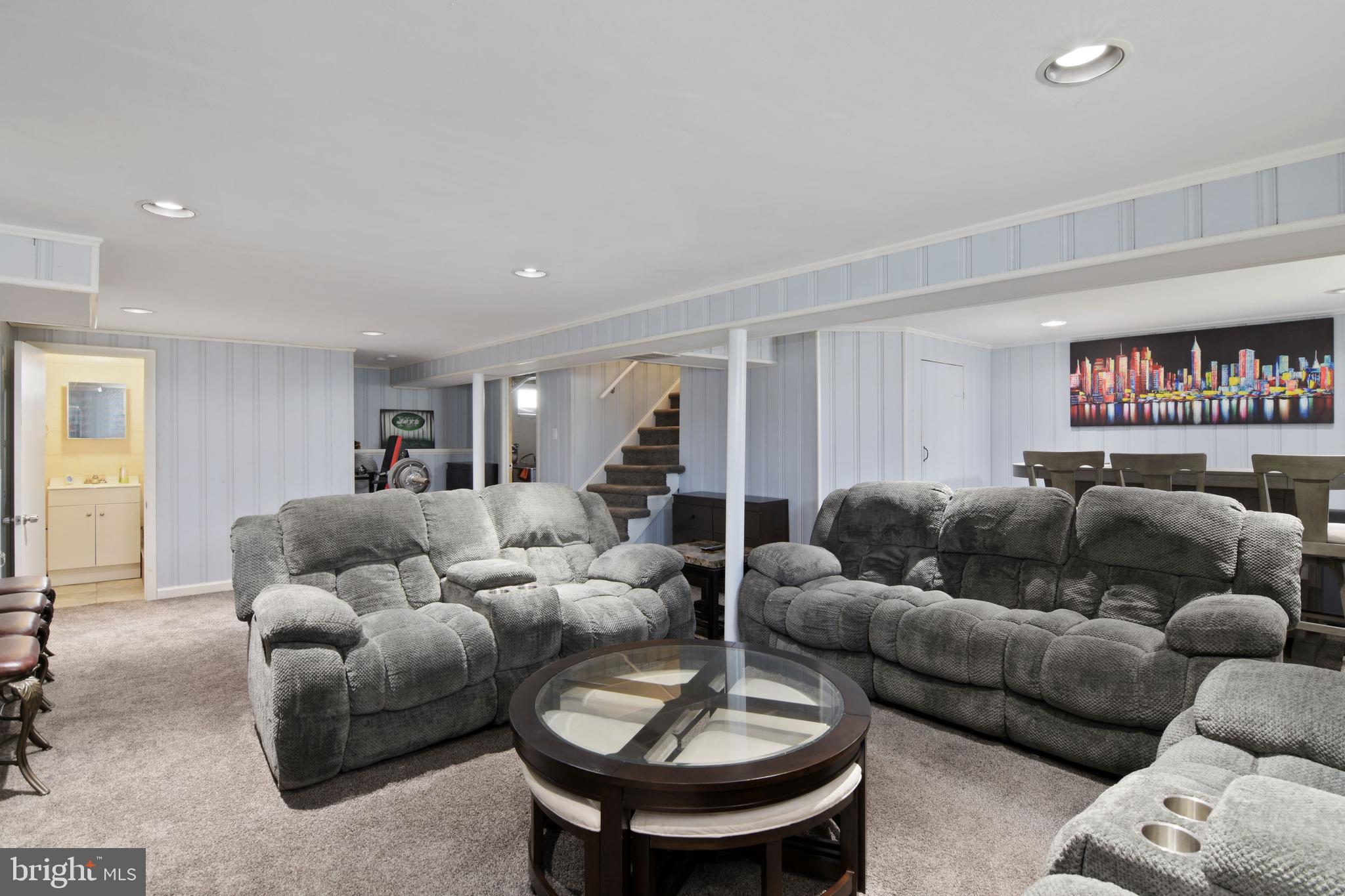 1505 Rita Road Baltimore, MD 21222 - Photo 42 of 50 Family Room
