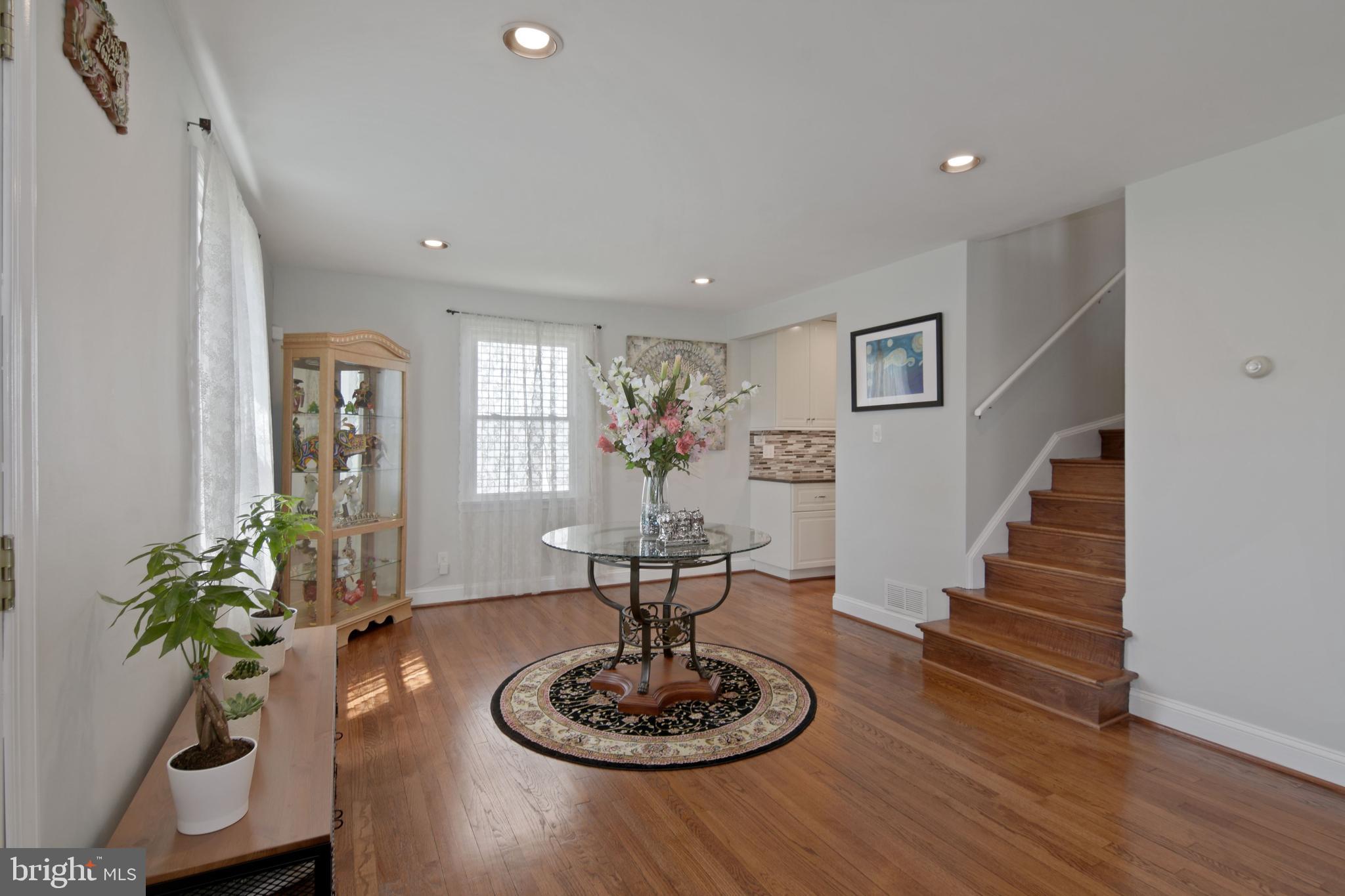 1505 Rita Road Baltimore, MD 21222 - Photo 6 of 50 Living Room