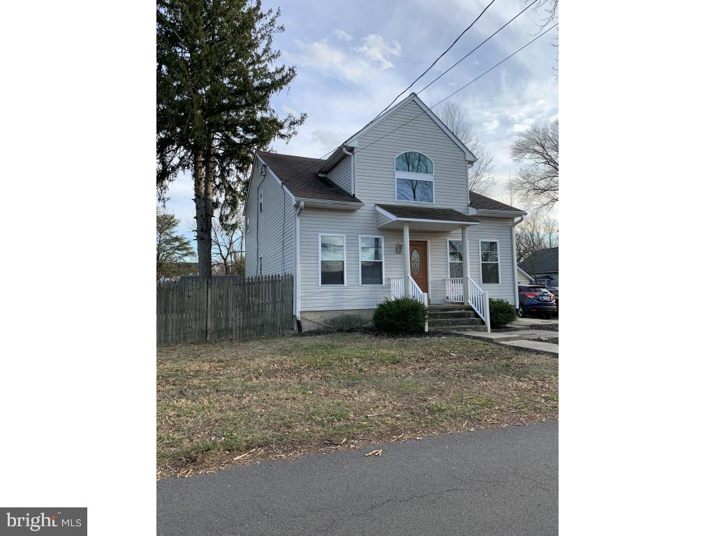 606 River Road Croydon, PA 19021 - Photo 2 of 29 Gallery Image 2
