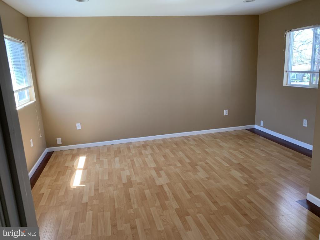 606 River Road Croydon, PA 19021 - Photo 10 of 29 Gallery Image 10