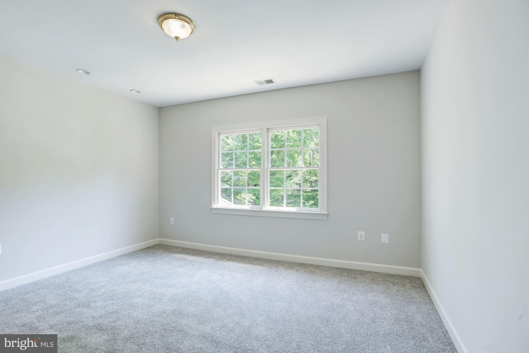 8710 Overlook Road McLean, VA 22102 - Photo 31 of 47 Bedroom #4