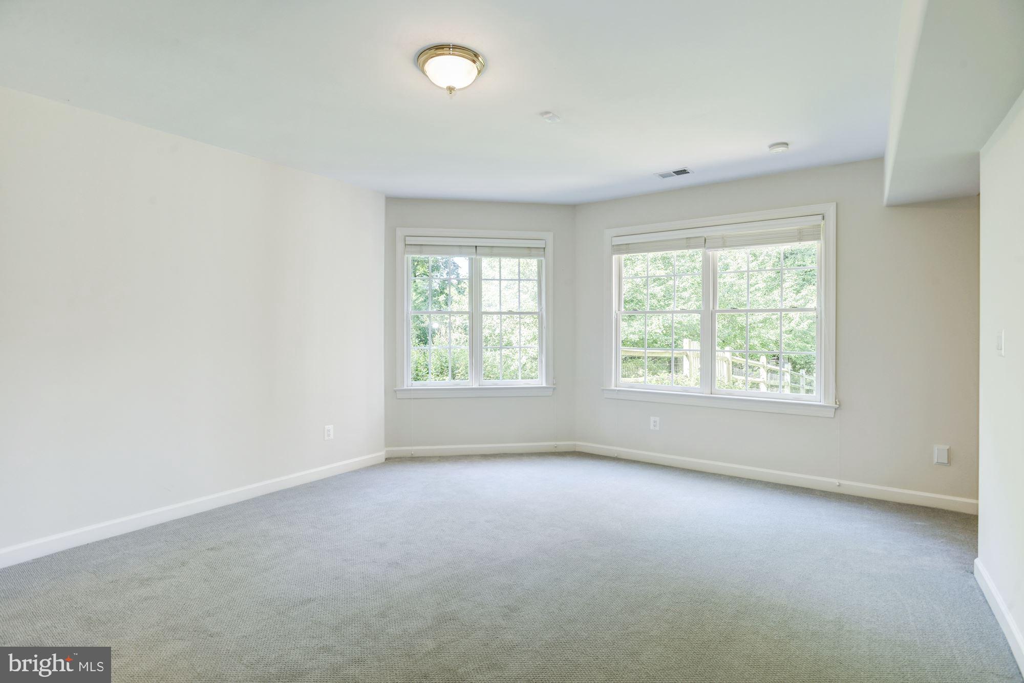 8710 Overlook Road McLean, VA 22102 - Photo 40 of 47 Bedroom #5 - Lower Level