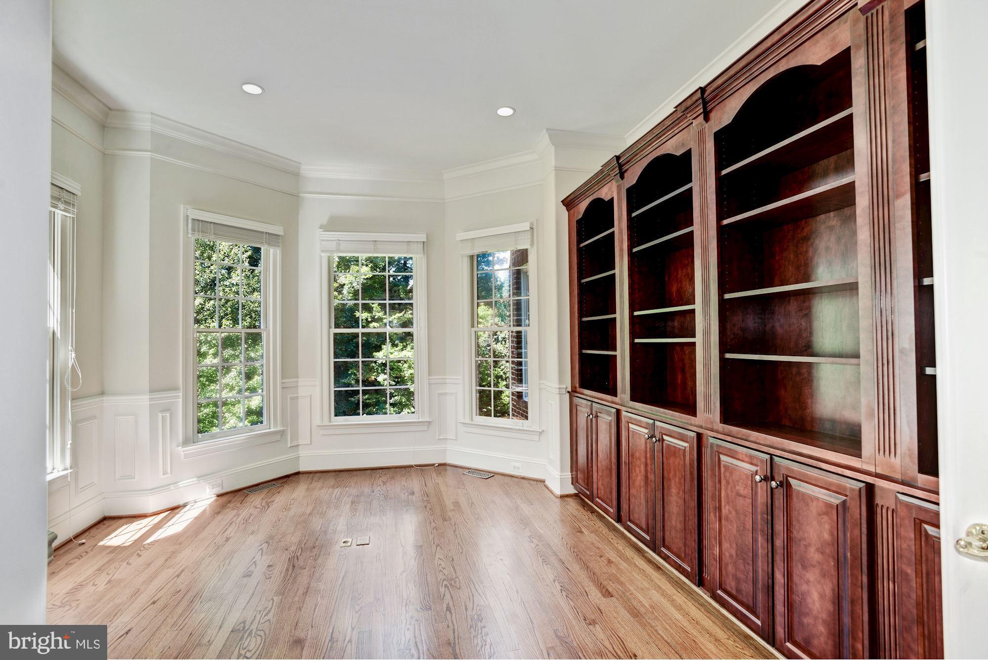8710 Overlook Road McLean, VA 22102 - Photo 8 of 47 Library Office behind French Doors