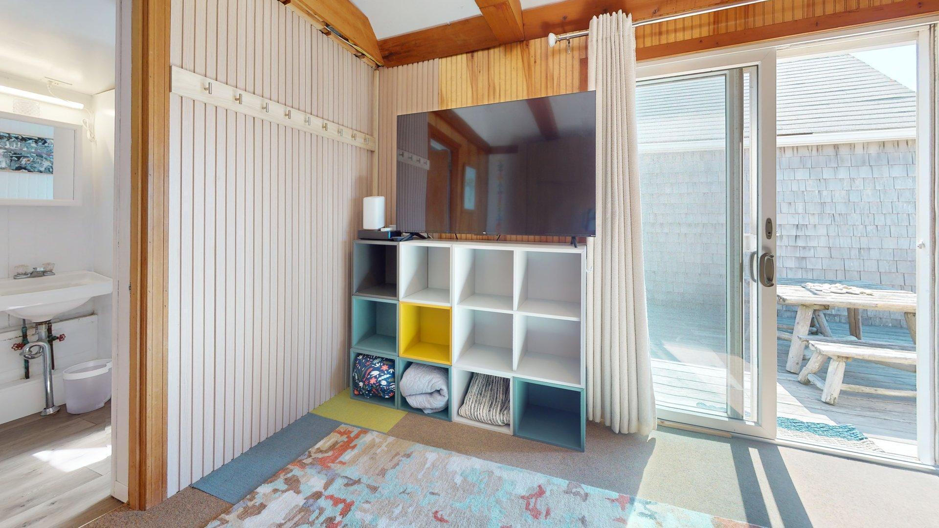 168 Shore Road, Unit 9 Truro, MA 02666 - Photo 11 of 33 a view of front door