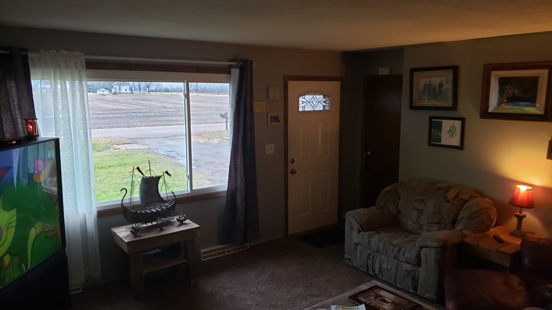 28915 Bell Road Rock Falls, IL 61071 - Photo 16 of 16 a living room with furniture and a window