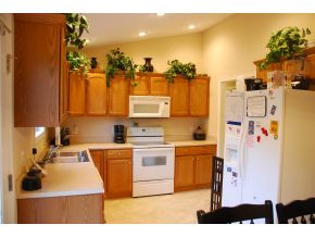 430 Kings Road Piney Flats, TN 37686 - Photo 3 of 13 Kitchen