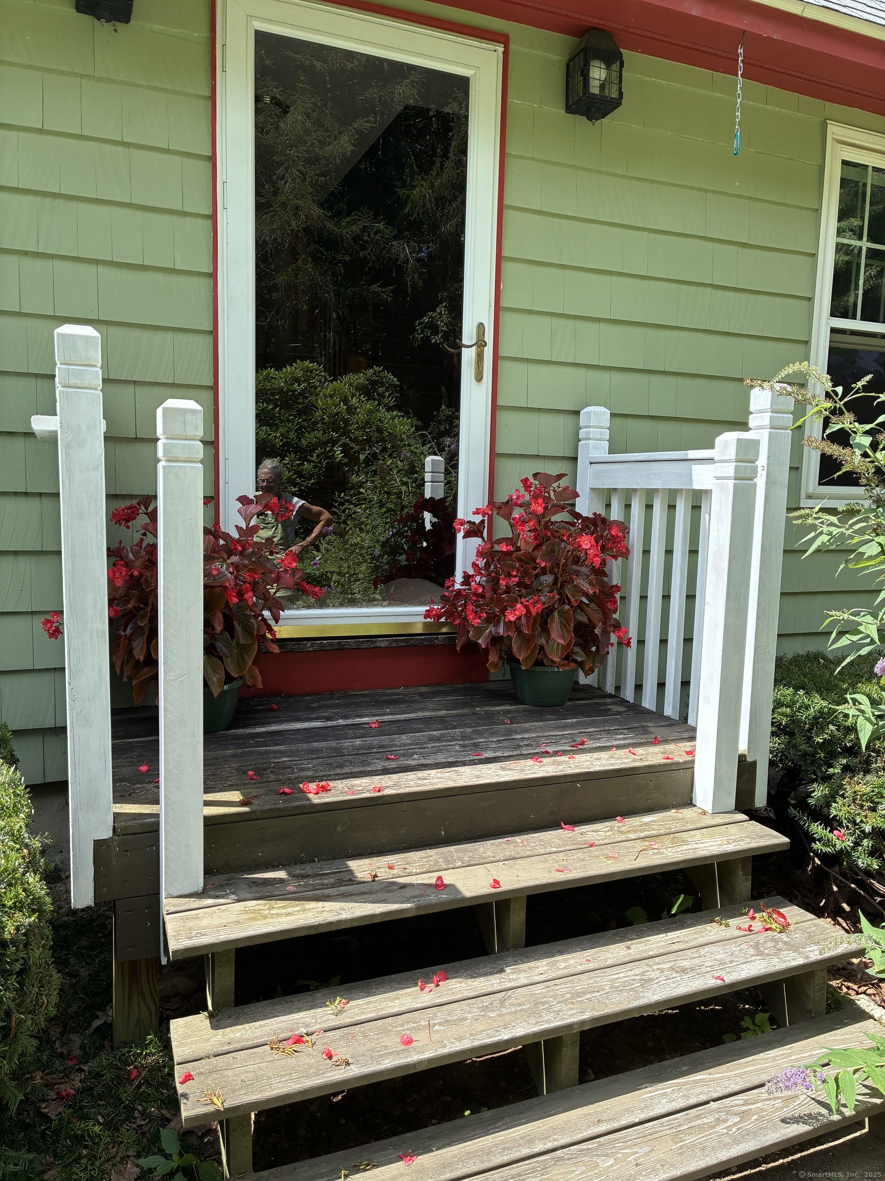 186 Mill Street Hartland, CT 06091 - Photo 4 of 33 a view of sitting area in front of house