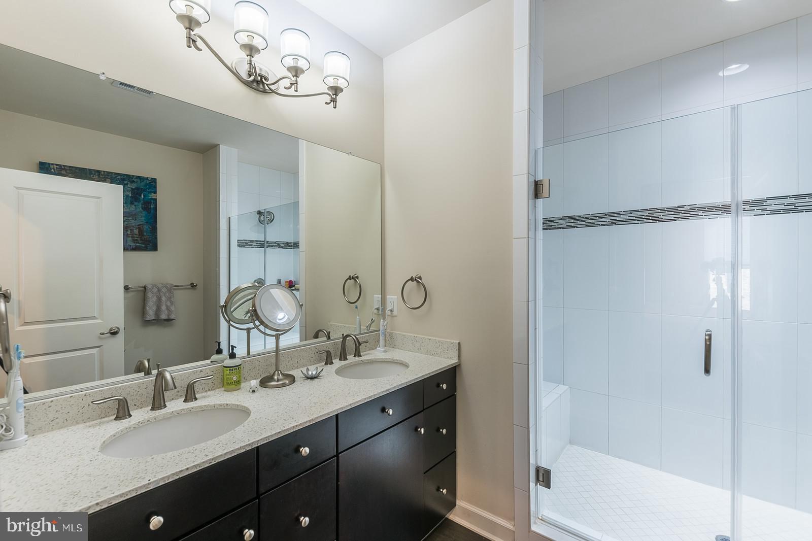11396 Ridgeline Road Fairfax, VA 22030 - Photo 22 of 41