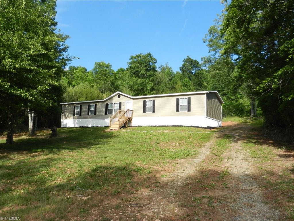 488 Kindley Road Thomasville, NC 27360 - Photo 1 of 12 Front Exterior
