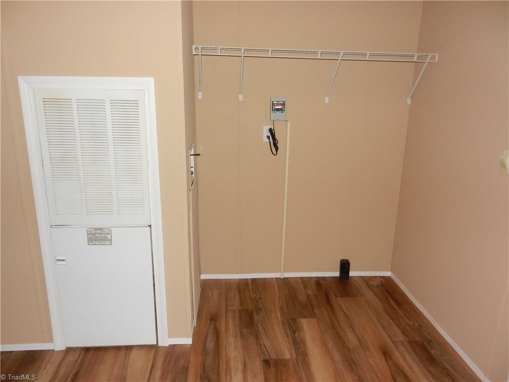488 Kindley Road Thomasville, NC 27360 - Photo 12 of 12 Laundry