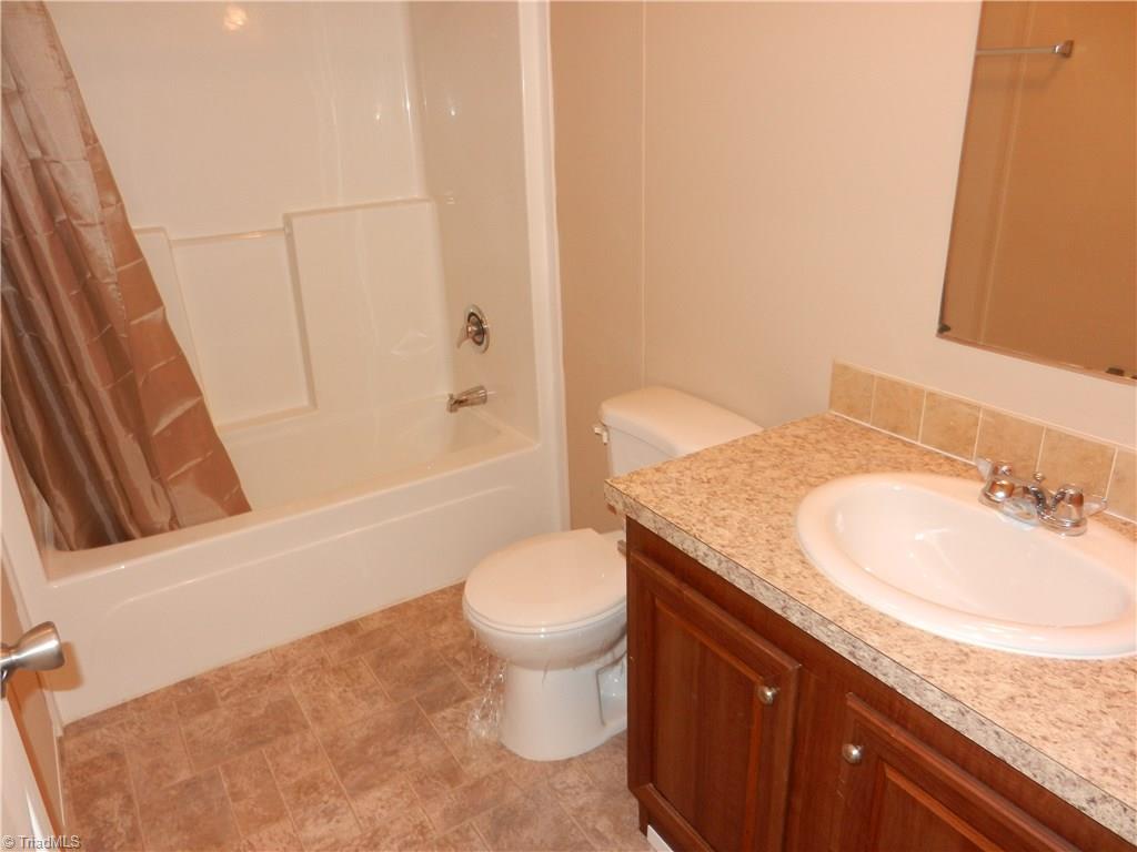 488 Kindley Road Thomasville, NC 27360 - Photo 10 of 12 Other Bath