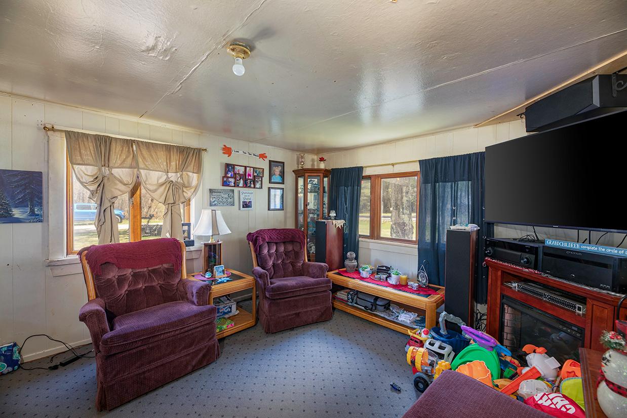 929-933 Loon Lake Road Eagle River, WI 54521 - Photo 21 of 31 Gallery Image 21