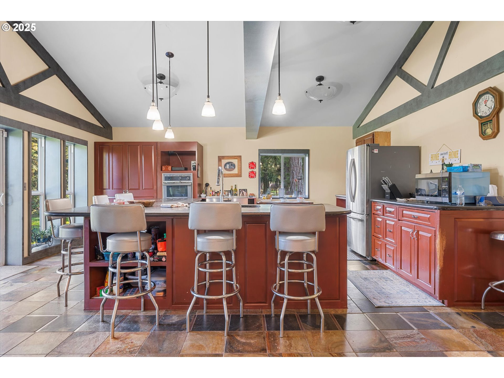 7755 Southwest Frobase Road Tualatin, OR 97062 - Photo 13 of 23 Gallery Image 13