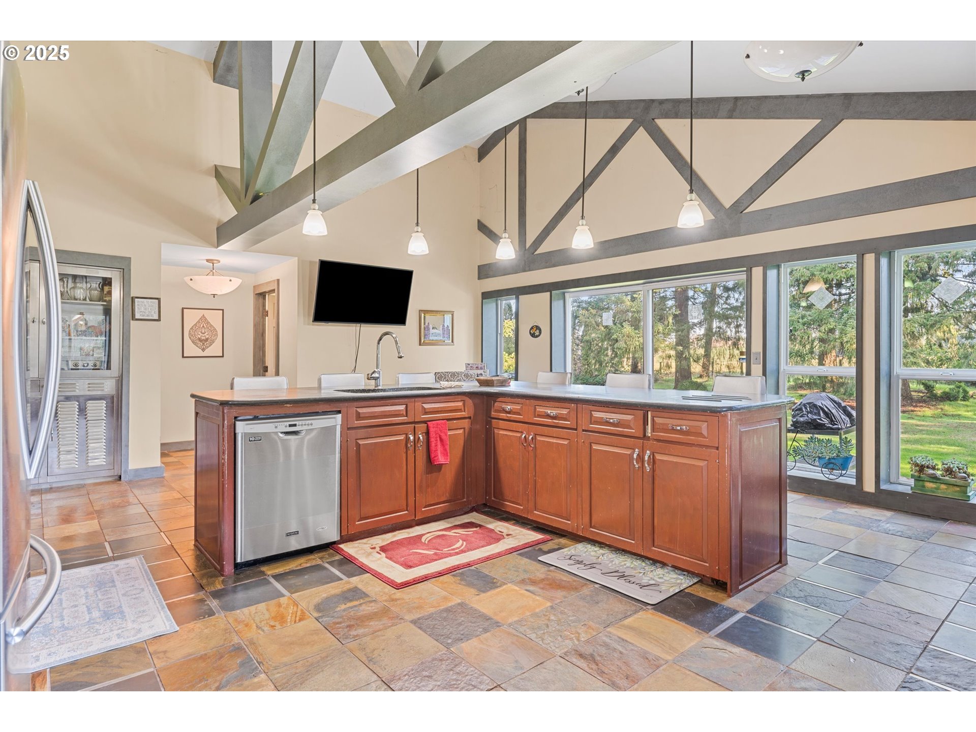 7755 Southwest Frobase Road Tualatin, OR 97062 - Photo 14 of 23 Gallery Image 14