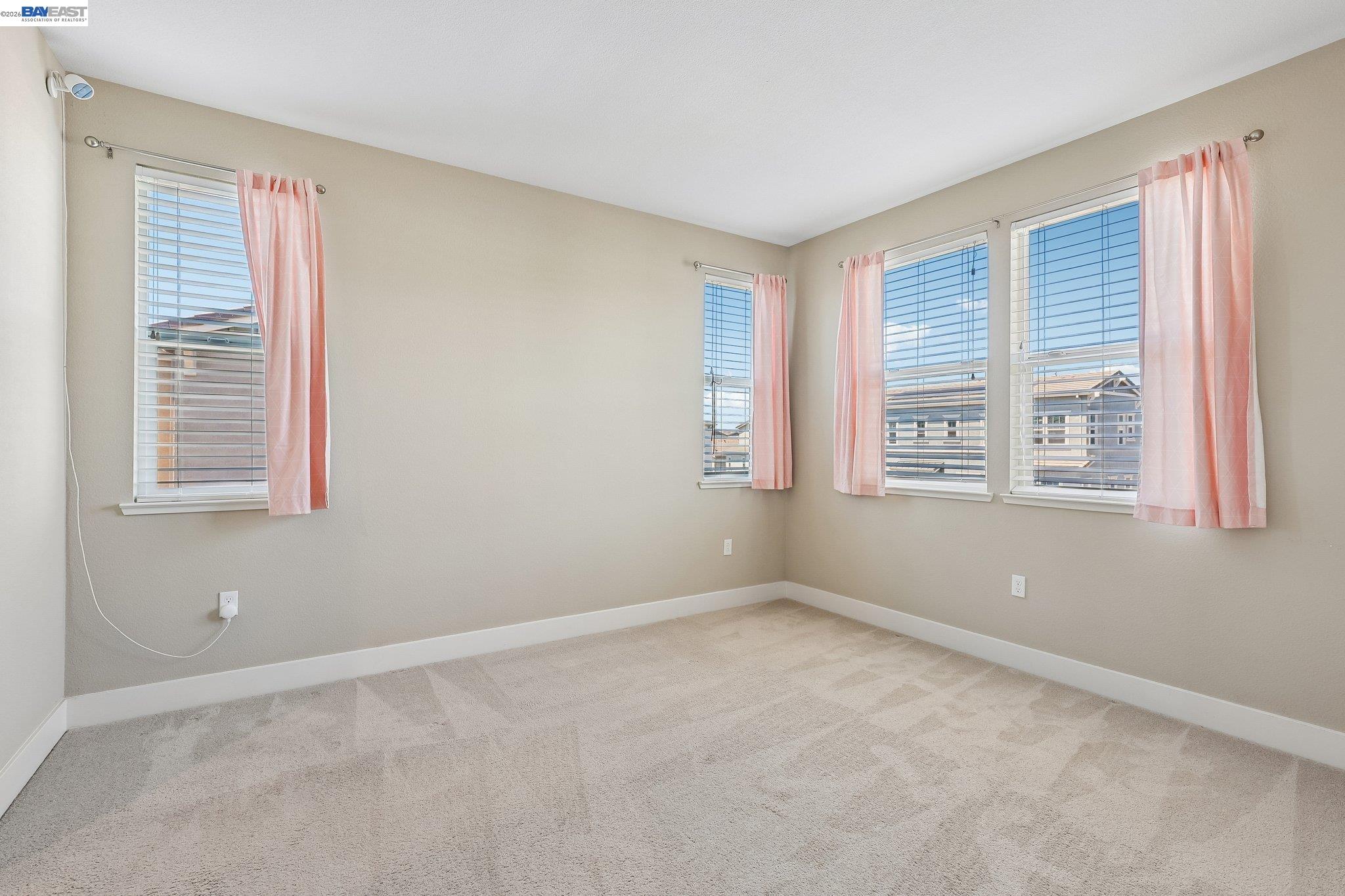 2836 Stringham Way Dublin, CA 94568 - Photo 32 of 47 Gallery Image 32
