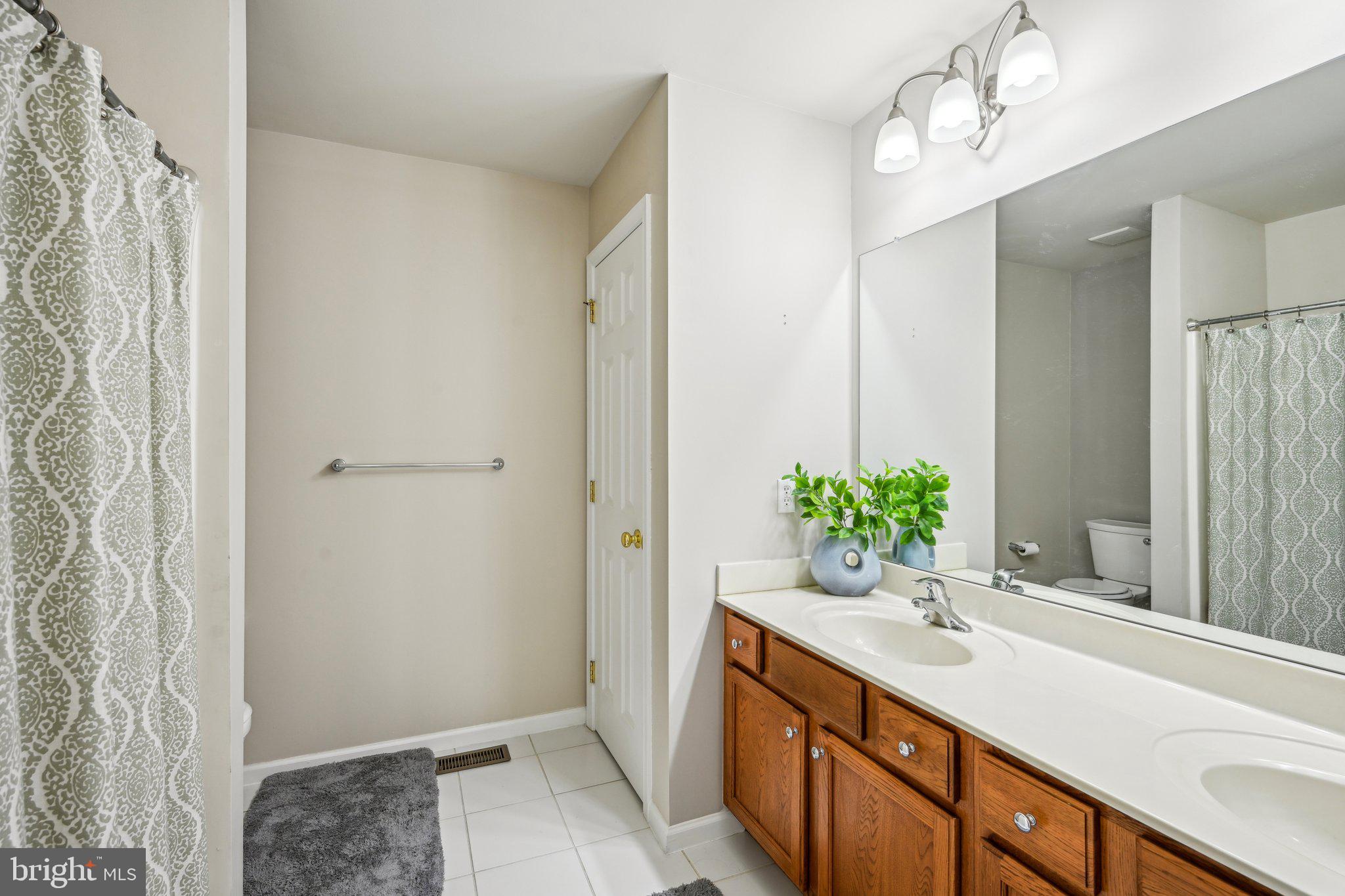 2715 Shelburne Road Downingtown, PA 19335 - Photo 44 of 52 Gallery Image 44