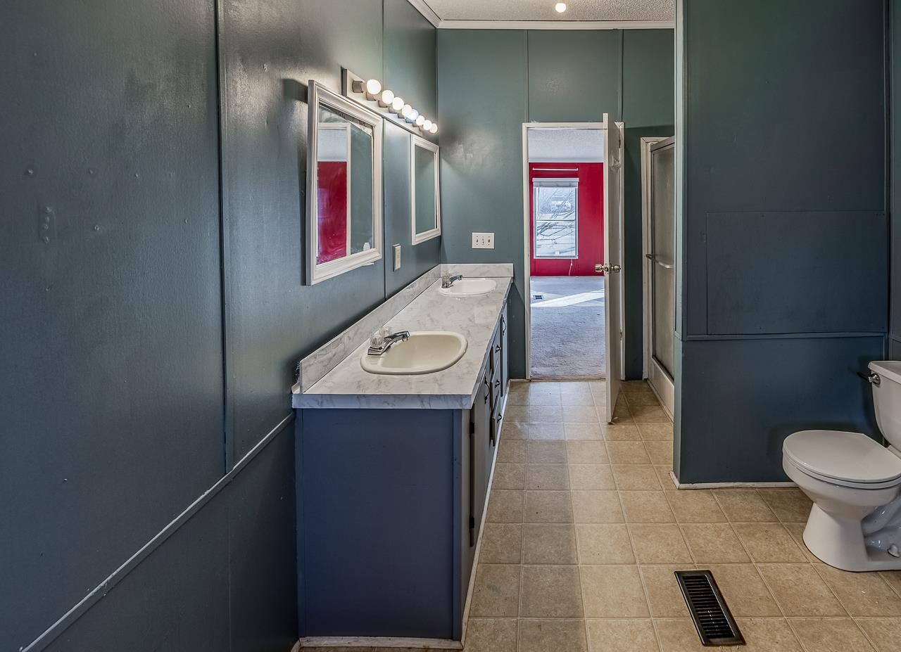 477 Thomason Road Fountain Inn, SC 29644 - Photo 26 of 32 Gallery Image 26