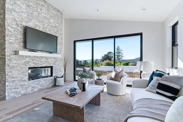 $1,899,990 | 3245 Arrowhead Court, Altadena, CA 91001